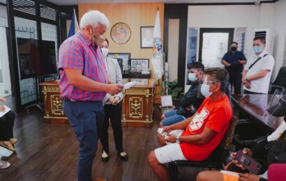 FINANCIAL AID FOR FIRE VICTIMS IN ANGELES CITY