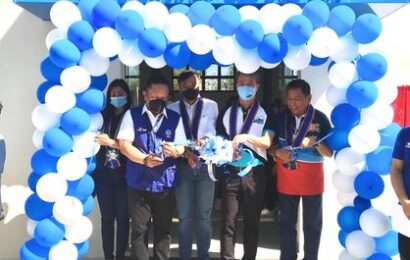 TESDA pinasinayaan ang P30M dormitory, gymnasium sa Bulacan