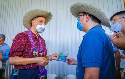 DA receives fertilizers from Chinese embassy