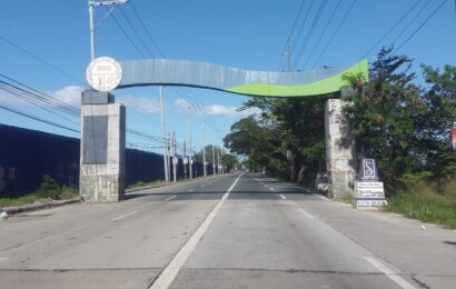 Mga kalsada, tulay sa Daang Maharlika sa Bulacan nilaparan, tinibayan