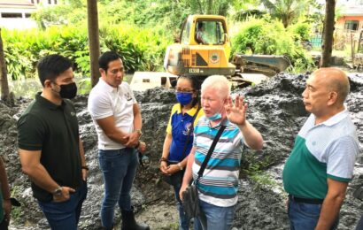 Simultaneous dredging operation isinagawa sa mga local river sa Malolos at Hagonoy 