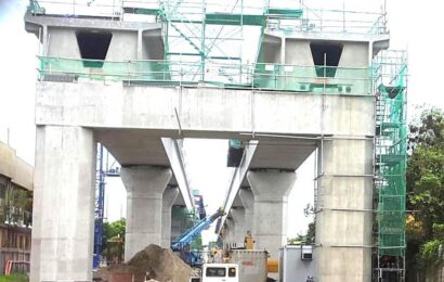 <strong>Progress rates ng konstruksiyon sa 3 Phases ng NSCR, tumataas na</strong>