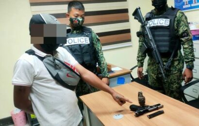 Rebelde sumuko sa Bulacan PNP