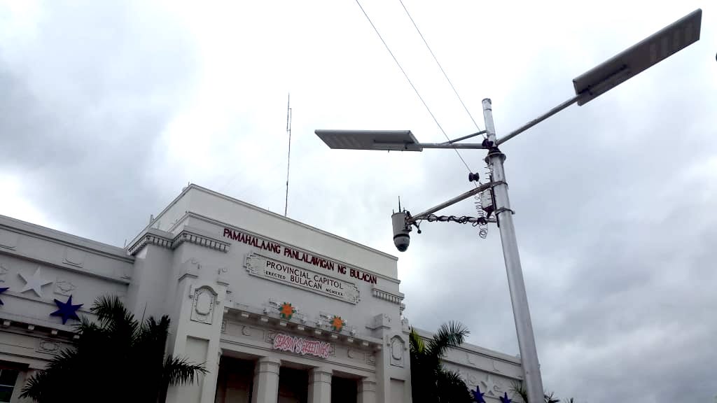 P100M Solar Panel ilalatag sa Bulacan Capitol