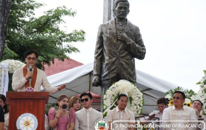 Kalihim ng DILG, pinangunahan ang pagdiriwang ng ika-173 kaarawan ni Plaridel