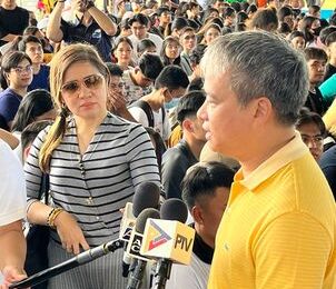 1,950 Bocaueños tumanggap ng financial aid kay Sen. Villanueva mula sa AICS, TUPAD payout