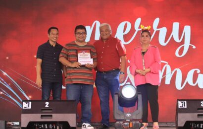 87 AC Gov’t workers conferred model employee recognition awards