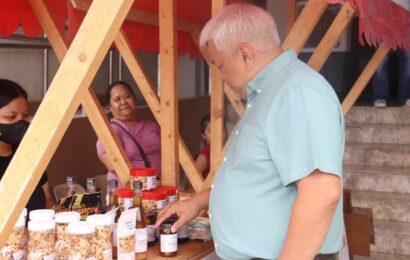 KADIWA AT AC CITYHALL EARNS P51K IN TWO DAYS