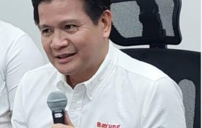 Dismissed mayor deplores ‘political maneuverings’