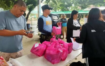 PRO3 COPS JOIN FORCES WITH LGUS TO DELIVER RELIEF TO AFFECTED COMMUNITIES