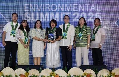 SBMA Ecology Center bags “Best Ecological Solid Waste Management Practices” award