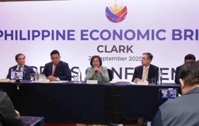 Clark Freeport tops investment ranking in CL 