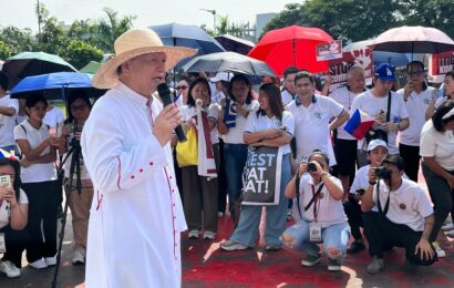 Catholic church, BCBP nagsagawa ng anti-corruption walk, prayer rally vs katiwalian