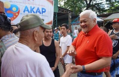 3,961 Angeles City residents get AKAP, FA from Cong ‘Pogi’