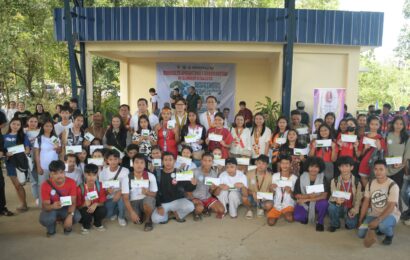 Katutubong Dumagat students in Bulacan receive educational aid 