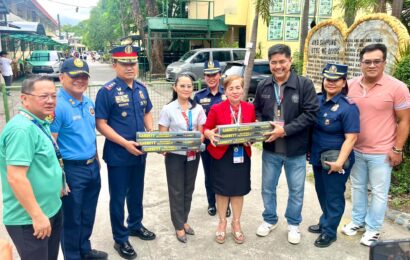 Natividad namahagi ng metal detector sa mga paaralan sa Malolos